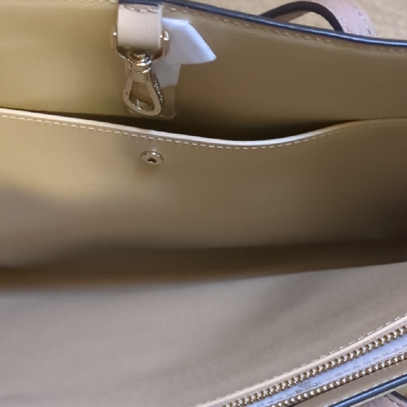 Pristine Kate Spade Tan and Cream Tote Bag - Picture 6 of 14